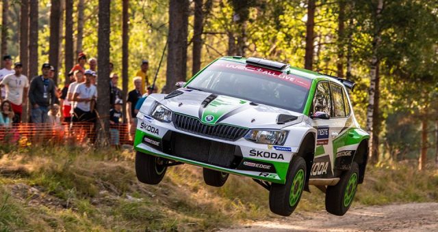 NESTE RALLY FINLAND: ŠKODA PRIVATEER EERIK PIETARINEN LEADS WRC 2 CATEGORY STANDINGS